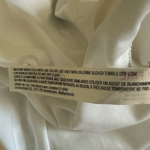 NWT FREE PEOPLE FP Movement Easy Tiger Shorts White w/ Mango Combo Large - Picture 8 of 8